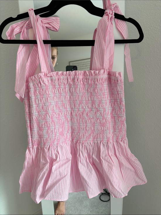 Lilly Pulitzer Tops - NWT Lilly Pulitzer Pink & White Striped Tie-Shoulder Smocked Peplum Tank